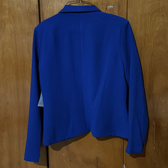 Blue blazer size large - Picture 2 of 2